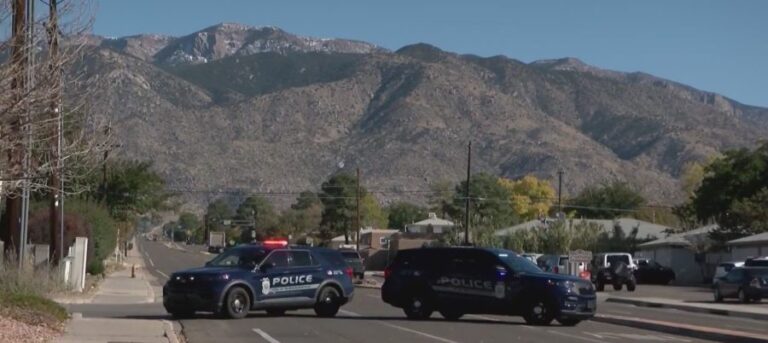 Женщина приговорена за стрельбу в мужчину во время инцидента с дорожной яростью на северо-востоке Альбукерке