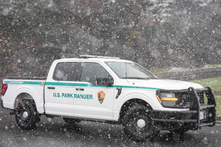 Какие дороги Национального парка Большие Дымчатые горы все еще закрыты, а какие вновь открыты