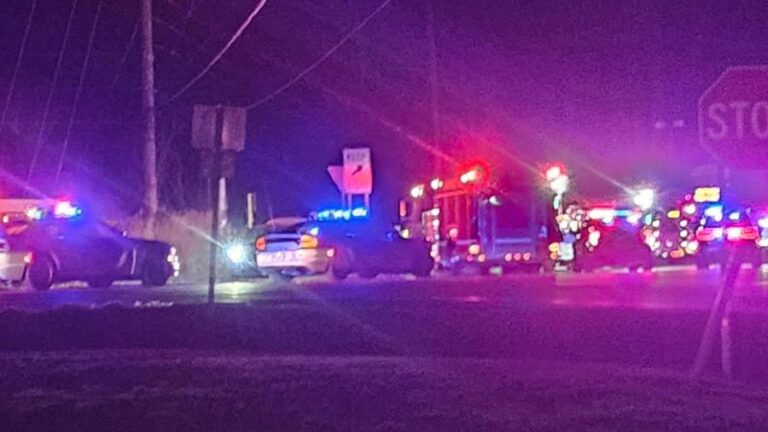 Женщина погибла в авиакатастрофе на трассе 422 в США