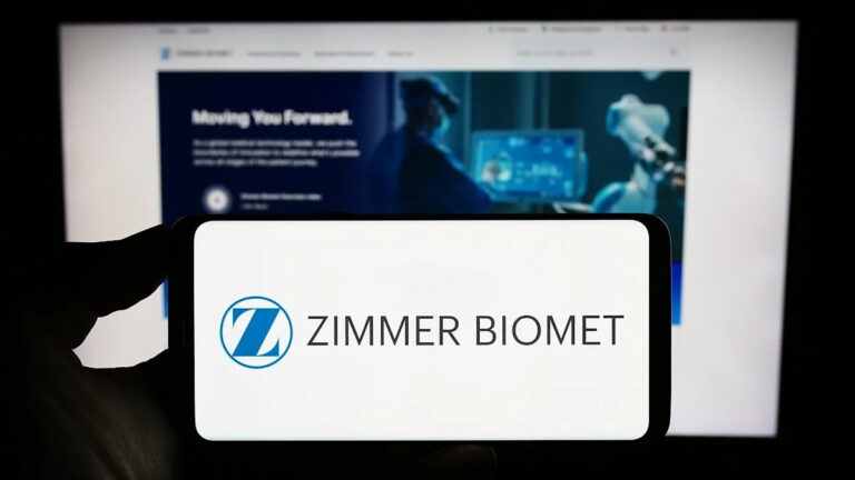 Zimmer Biomet и OneStep будут предоставлять аналитику цифровой мобильности в ортопедии