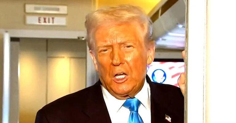 Трамп снова подталкивает республиканцев к «терминации» филибустра, чтобы спасти США от «уничтоженных» демократов