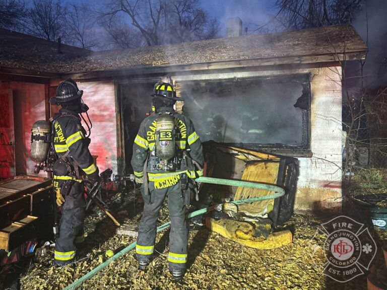 «Она потеряла все, что у нее было» — дом женщины Гранд Джанкшн был разрушен после того, как дважды за один день она загорелась.
