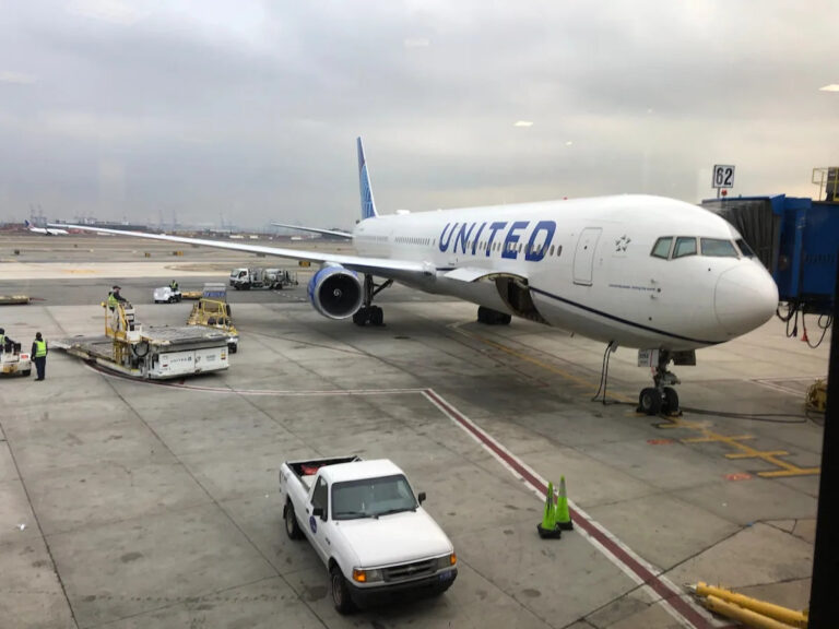 Вернется ли аэропорт Ньюарка на День благодарения после отмены ограничений?