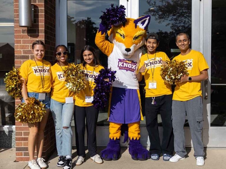 Где Нокс-колледж занял место в списке лучших либеральных колледжей искусств U.S. News?