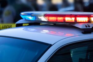 Женщина якобы ударила ножом мужчину в Мэрисвилле, арестованного за домашнее насилие, говорят в полиции