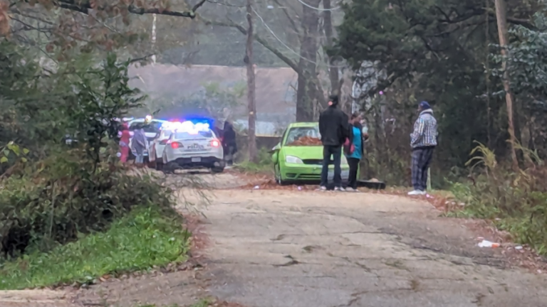 Женщина найдена мертвой от огнестрельного ранения в Джексоне