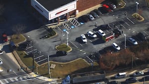 Женщина в критическом состоянии после выстрела в метро Атланты