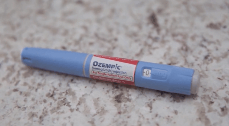 «Оземное лицо» и сухость во рту: опасность лекарств для похудения