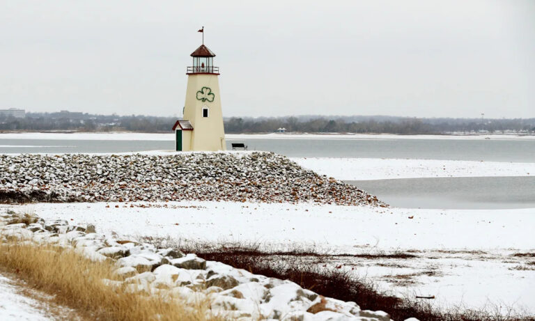 В Оклахоме в эти выходные будет снег? Сколько? Видите прогноз погоды?