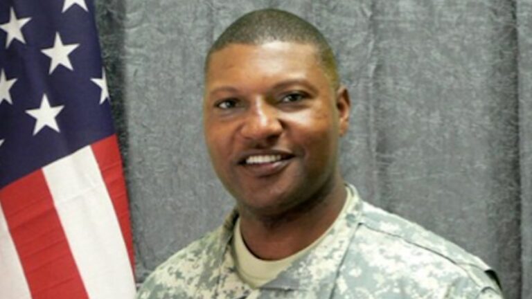 Кто убил подполковника Алонзо Макги? Следователи все еще настаивают на ответах почти 13 лет спустя