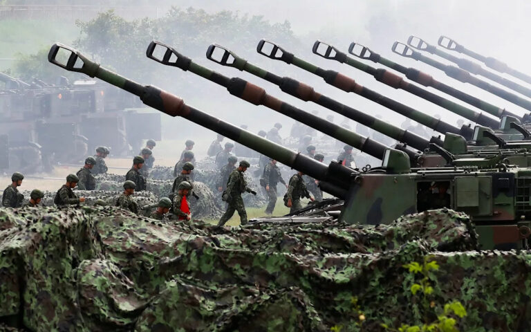 Военная чистка Си Цзиньпина ударила по планам вторжения на Тайвань