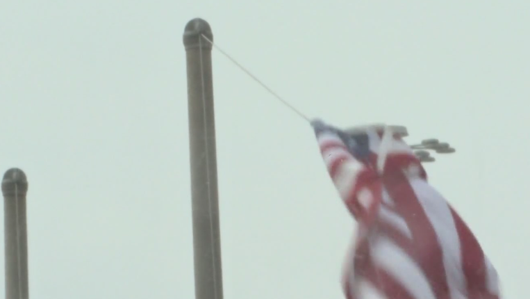 «Хочу как можно быстрее»: жители города Сиу в ветреный день