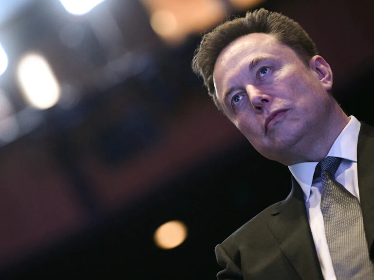 Поддельные аккаунты X — это именно то, за что заплатил Илон Маск