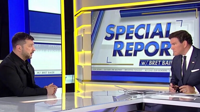 Канал Fox News поставил самый высокий рейтинг невыборного года для конкурирующих сетей вещания