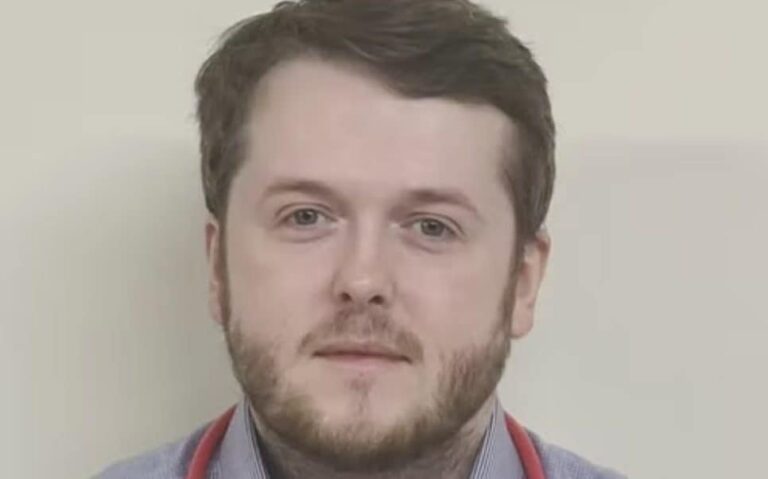 Доктор, который шутил о отравлении газом евреев, отпустил с предупреждением