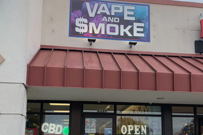 Владельцы бизнеса сталкиваются с массовыми закрытиями, поскольку чиновники одобряют новый запрет: «Мы получили предупреждение за 15 дней»