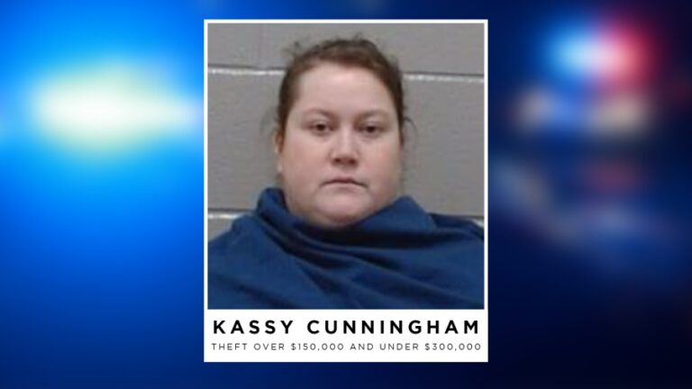 Бухгалтеру вселенной Пикера предъявлено обвинение в хищении