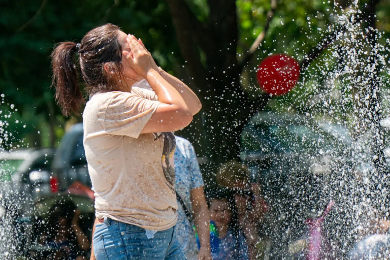 Тепловые рекомендации для Нью-Йорка, поскольку тепловой индекс может достичь 105