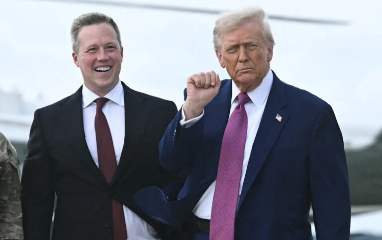 Восходящая звезда склонилась к концу хаотического правления Хегсета в Пентагоне