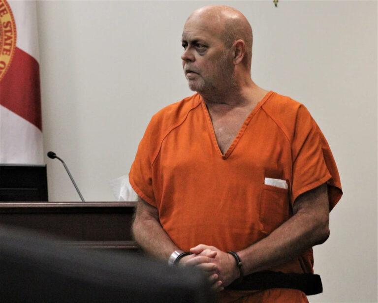 Мужчина купил Corvette в тот же день, когда он ударил Jeep со скоростью 110 миль в час в Ормонде