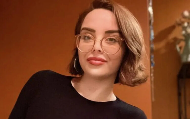 Эми Хэмм была трудолюбивой медсестрой. Теперь она изучает случай, связанный с падением Канады в тиранию.