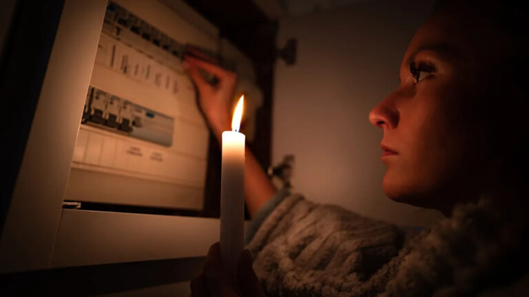 Министерство энергетики выпустило зловещее предупреждение о надвигающейся угрозе для энергосистемы — вот как подготовиться