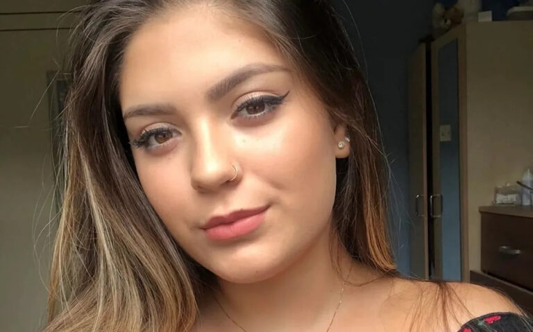 Водитель Mercedes «не сделал ничего, чтобы помочь» после убийства женщины в аварии на скорости 140 миль в час