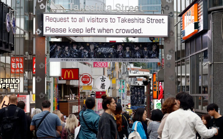 Как плохо себя ведут туристы, толкающие вежливых японцев к переломному моменту