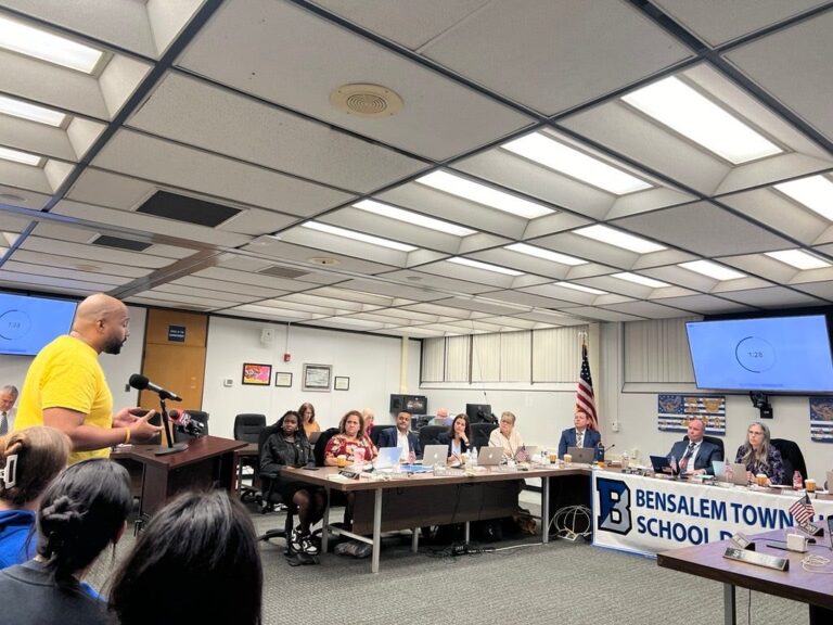 Взгляд на того, кто выиграл гонки школьного совета округа Бакс на выборах 2025 года