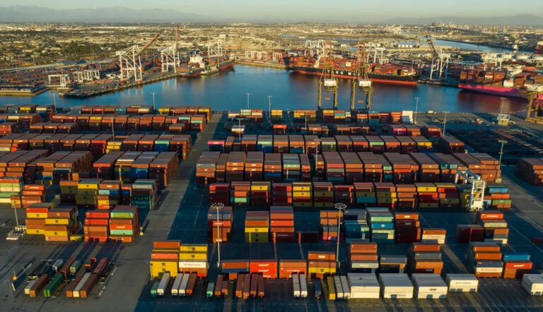 Чиновники бьют тревогу после того, как более 20 заводов получили партию опасных контейнеров: «Если бы Америка не обнаружила это, мы бы не знали».