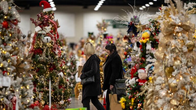 Фестиваль деревьев: 55 лет назад в детскую больницу