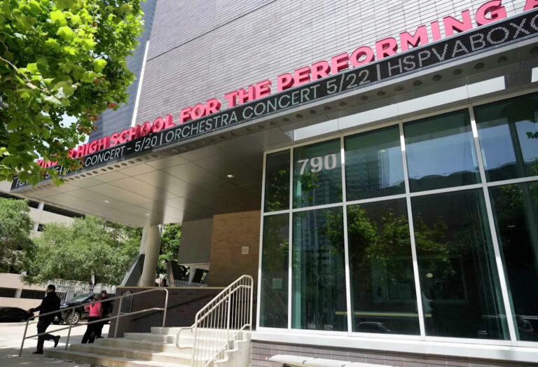 Лучшие и худшие школы Хьюстона в 2025 году, согласно новым данным по детям в зоне риска