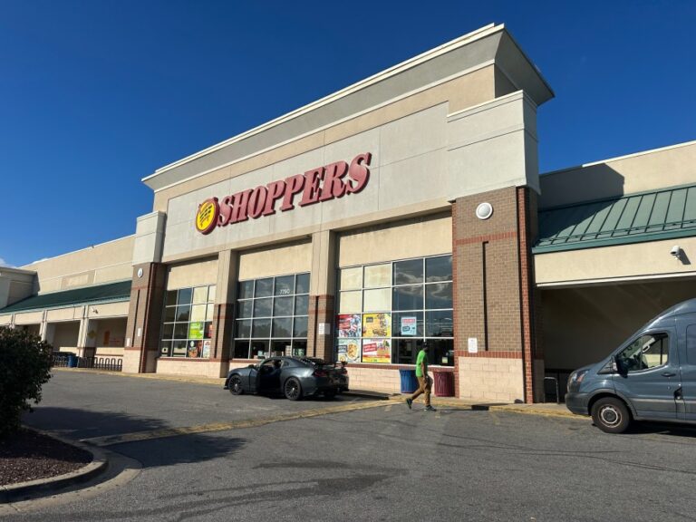 Покупатели Carrollton Shoppers Food разочарованы после закрытия торгов