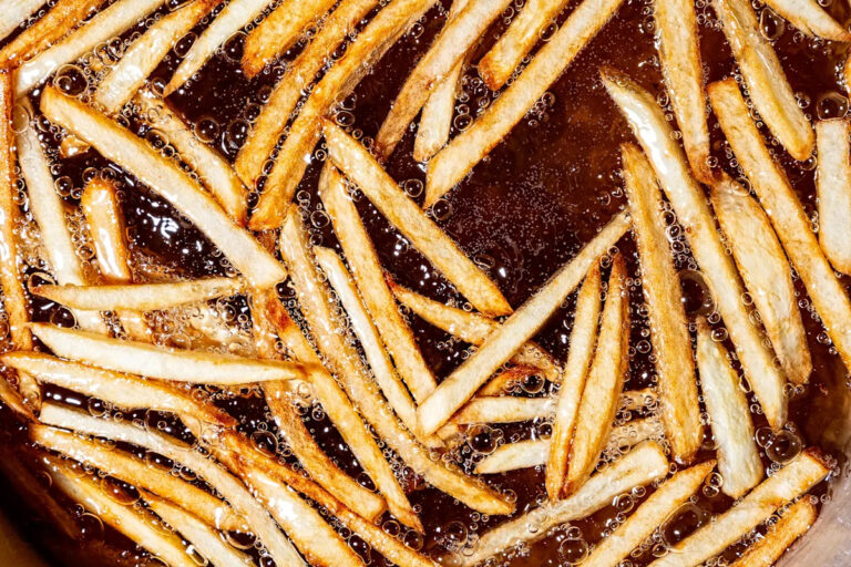 Как в войне культур попала в ловушку еда, приготовленная на молотке