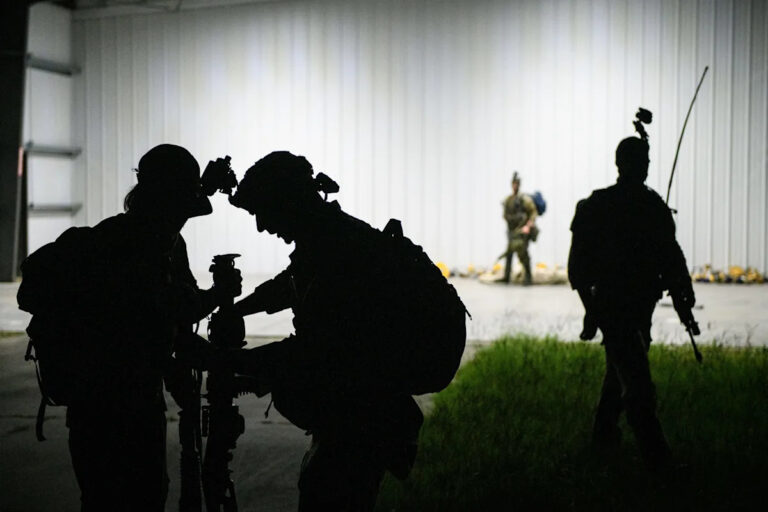 Робин Сейдж возвращается: кандидаты в «Зеленый берет» завершат обучение в августе