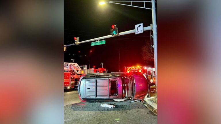 1 доставлен в больницу после рождественской утренней аварии в Гайтерсбурге