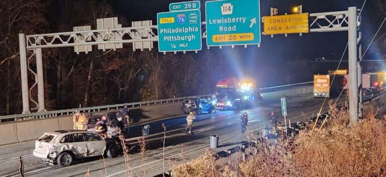 18 автомобилей, участвовавших в нескольких авариях на И-83