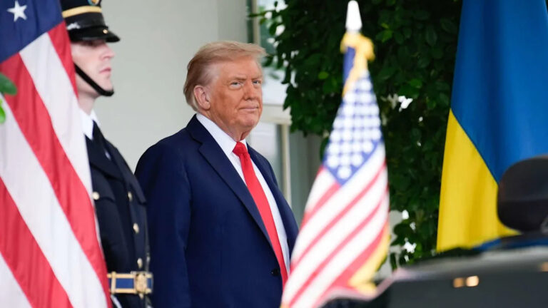 Трамп заявил, что Америка будет «уничтожена», если американцы не будут платить по его тарифам