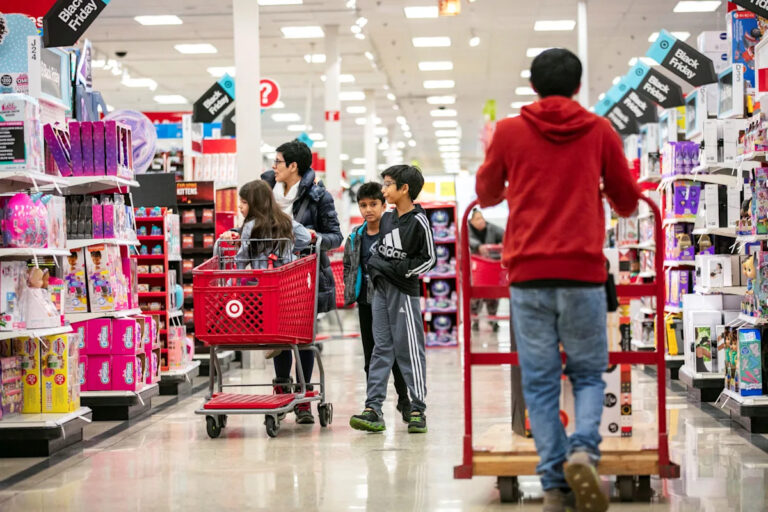 Бойкот Target, Amazon, Walmart и других запланирован на 28 ноября.