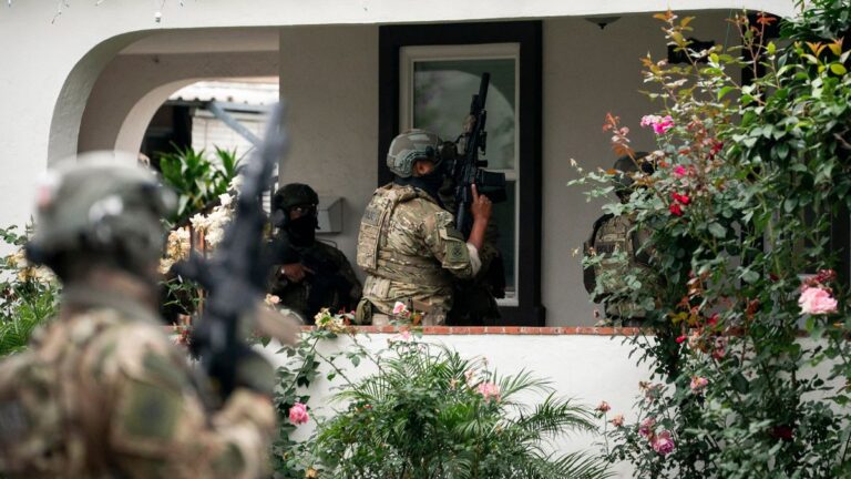 В округе Лос-Анджелес объявлено чрезвычайное положение, потому что ICE обнаружил туннели, центры торговли людьми: Что мы знаем