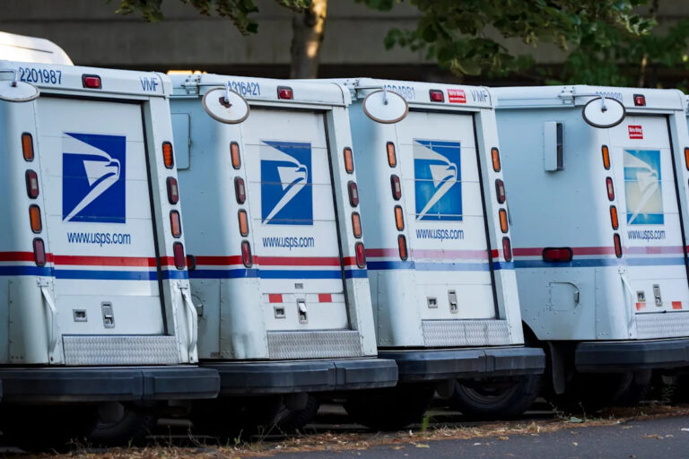 Что нужно знать о почте, банках в День ветеранов 2025. Это государственный праздник Миссисипи?