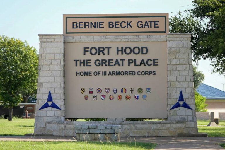 Форт-Худ Обгин обвиняется в «известном образце» сексуального насилия, записывая женщин-пациентов