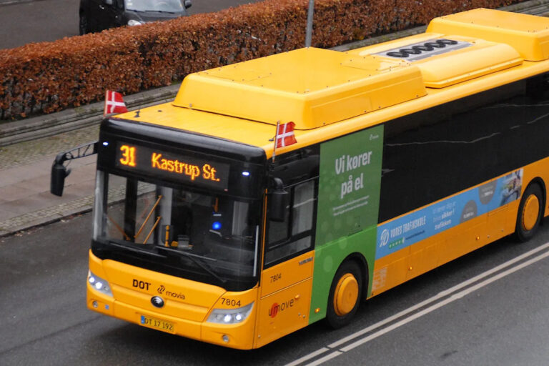 Опасаясь уязвимости перед Китаем, Европа испытывает новую тревогу: электробусы