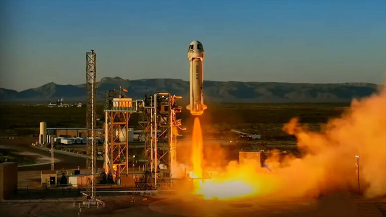 Blue Origin 18 декабря отправится в исторический 1-й космический полет пользователя инвалидной коляски