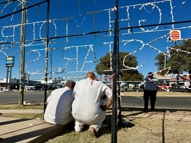 Вот что нужно знать о рождественском параде в Сан-Анжело, световом туре в этом году