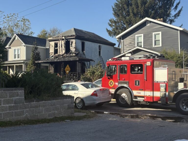 2 пожарных пострадали в доме на юге Колумба