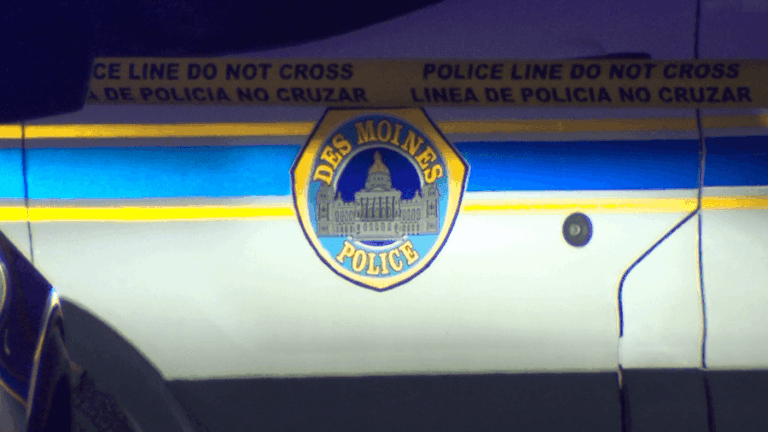 19-летний мужчина обвиняется в покушении на убийство в Де-Мойне