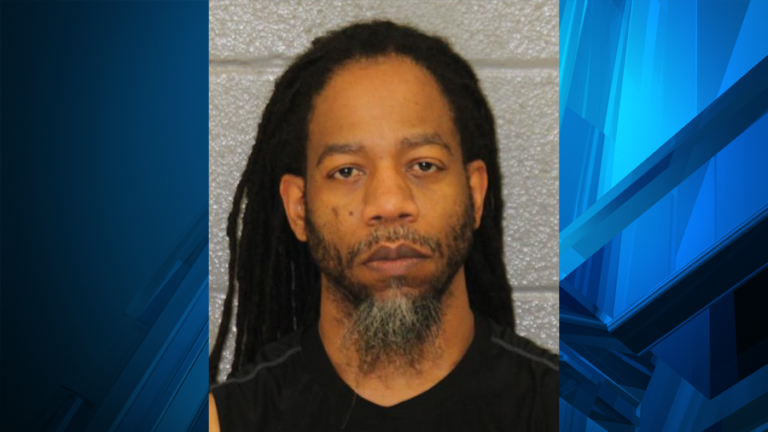 Массажист заряжен после того, как скрытая камера найдена в Шарлотт Спа: записи