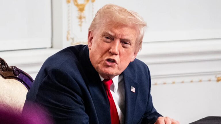 Дональд Трамп раскритиковал «глупую» женщину-репортера за его исправление