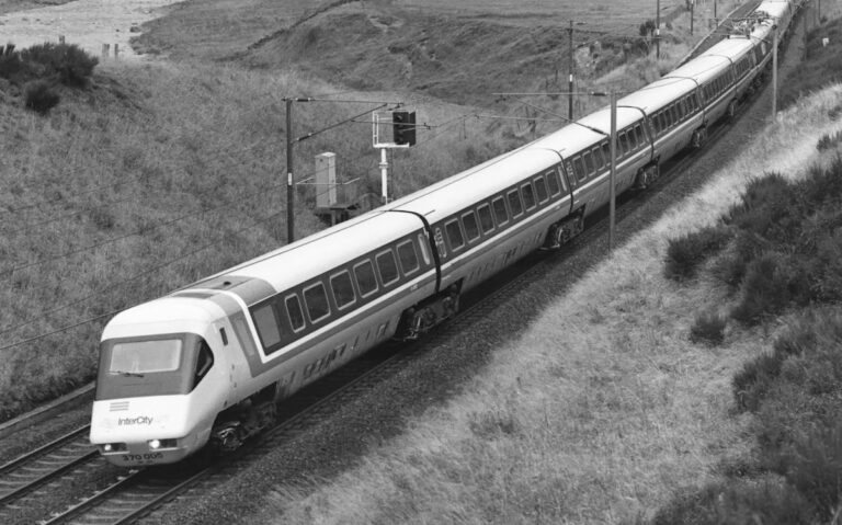 Поезда на тилтинге: высмеянное британское изобретение, изменившее мир